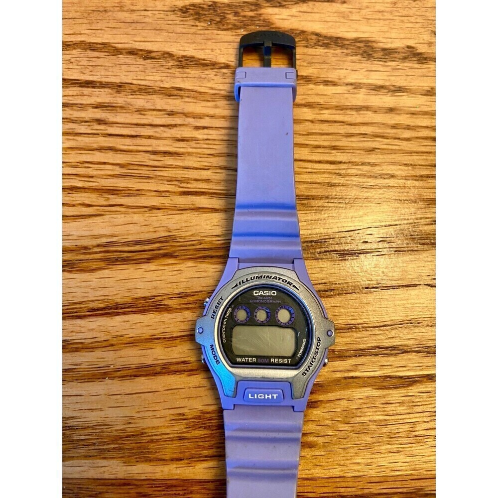 L74, Casio Illuminator, Purple Sports Watch, 8.5" Silicon Band, Light - Picture 2 of 5